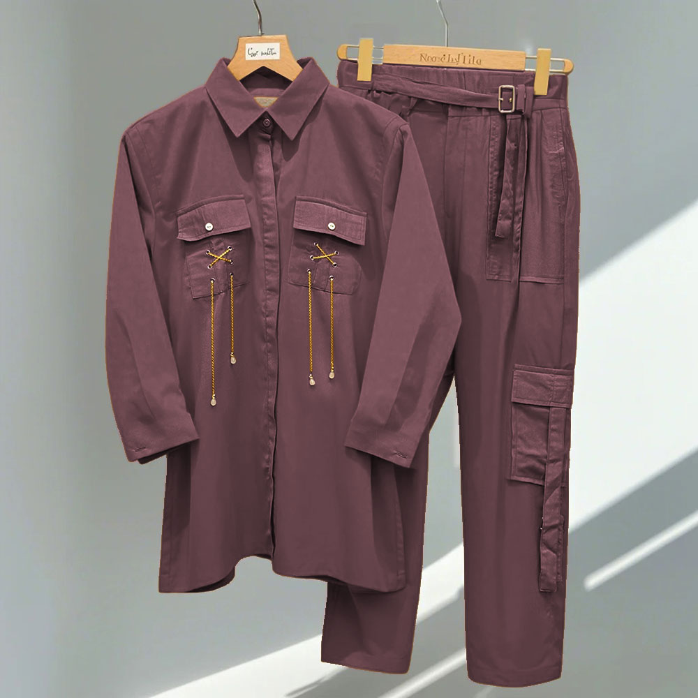 Two-Piece Set with Chain & Pocket
